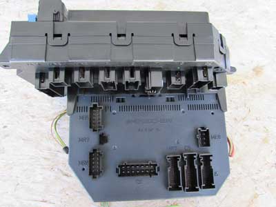 Mercedes Engine Bay SAM Module Fuse Box Power Distribution A2215404550 C216 W221 CL550 S5503